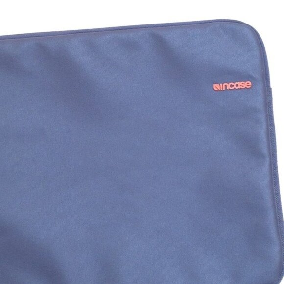 Incase Laptop Computer Sleeve 15 inch Foam Fleece Tablet Lightweight - Picture 2 of 6
